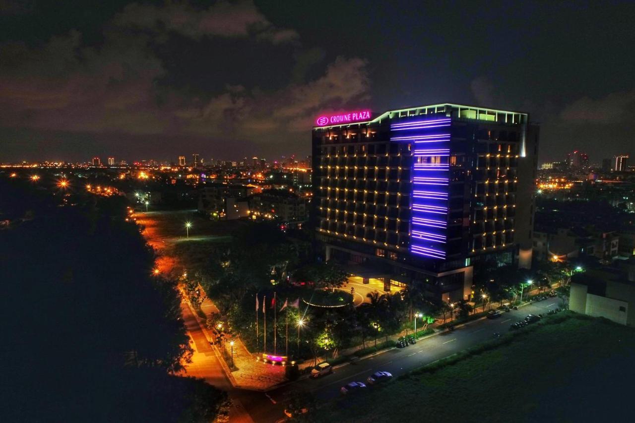Отель Crowne Plaza Tainan By Ihg Экстерьер фото Crown Towers Manila